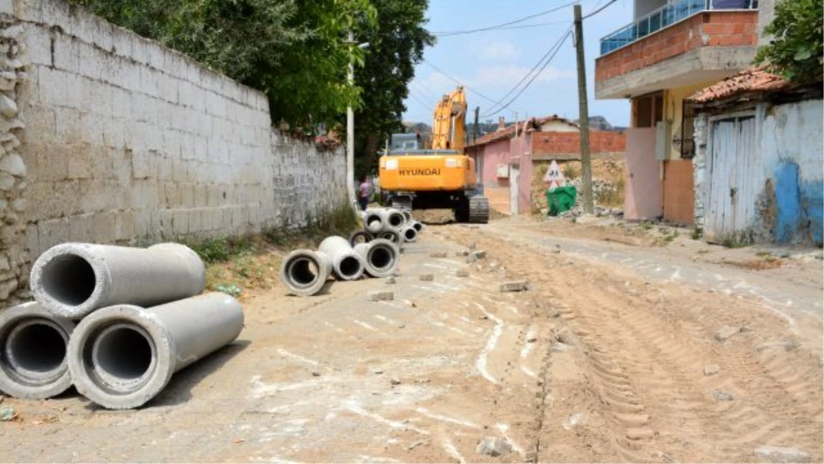 Irlamaz Mahallesi Kanalizasyon Altyapısına Kavuştu