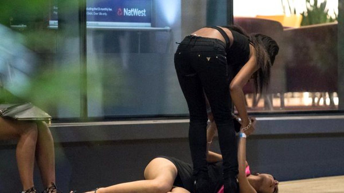 Liselilerin Mezuniyet Partisi Kötü Bitti