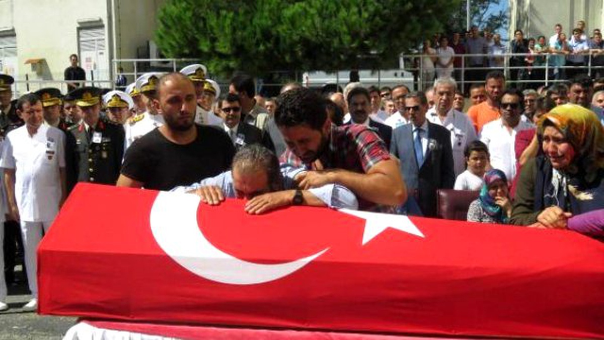 Şehit Asker İçin GATA\'da Tören