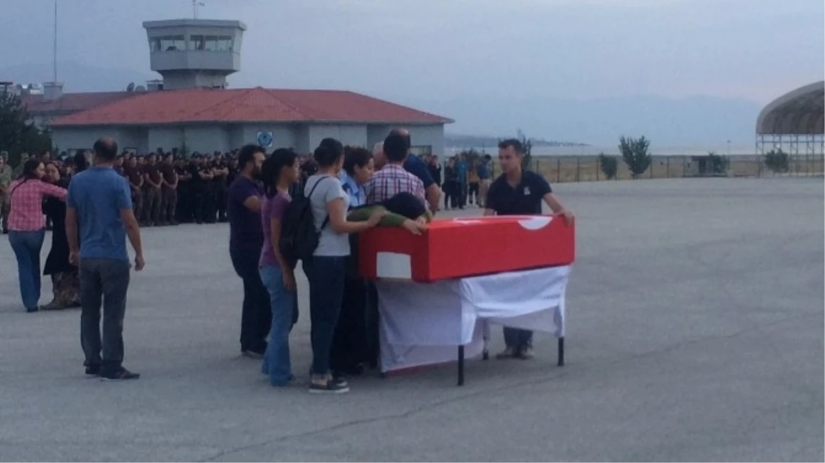 Şehit Polis Memuru Acar, Memleketine Uğurlandı