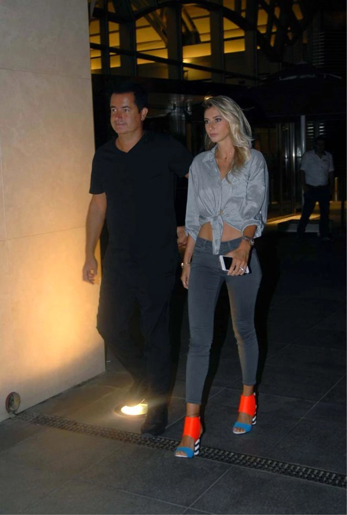 Şeyma Subaşı'nın Paylaşımı Kafa Karıştırdı: Acun Evleniyor mu