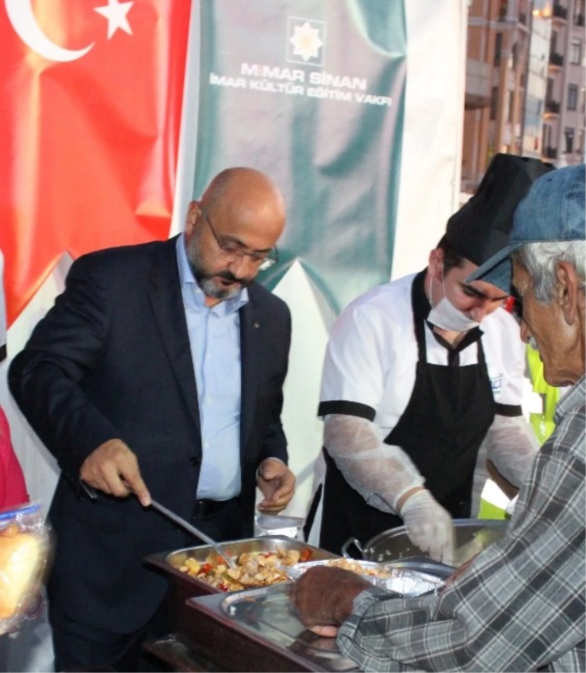 Ünlü İş Adamı Serdar İnan, FETÖ Operasyonunda Gözaltına Alındı