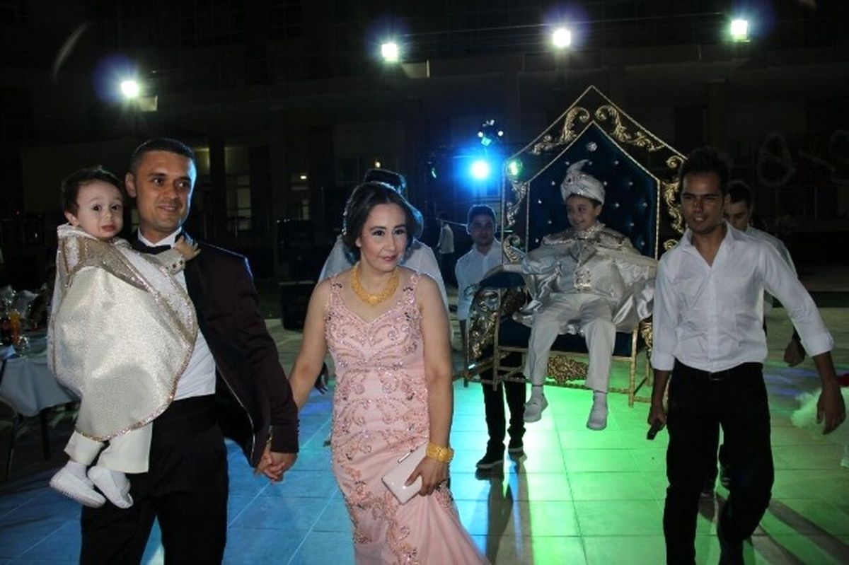 Uygulamalı Bilimler de Havuz Başı Aranan Mekan Oldu