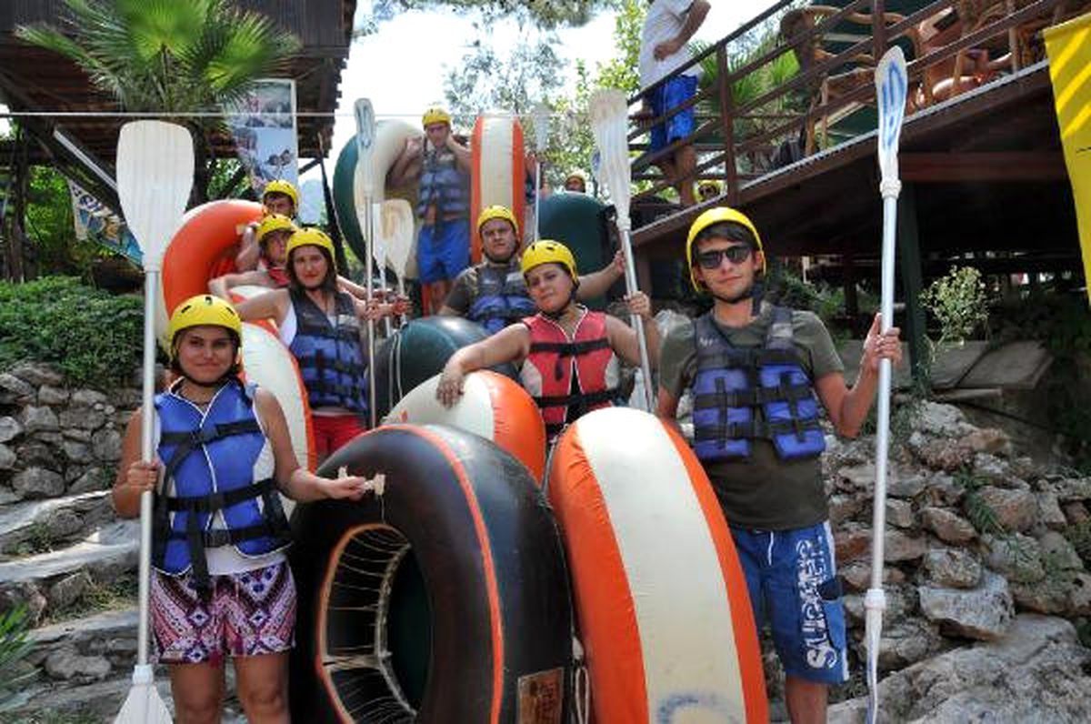 Karaçay\'da Rafting Turu