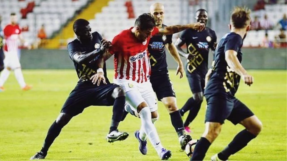Antalyaspor ile Osmanlıspor 0-0 Berabere Kaldı