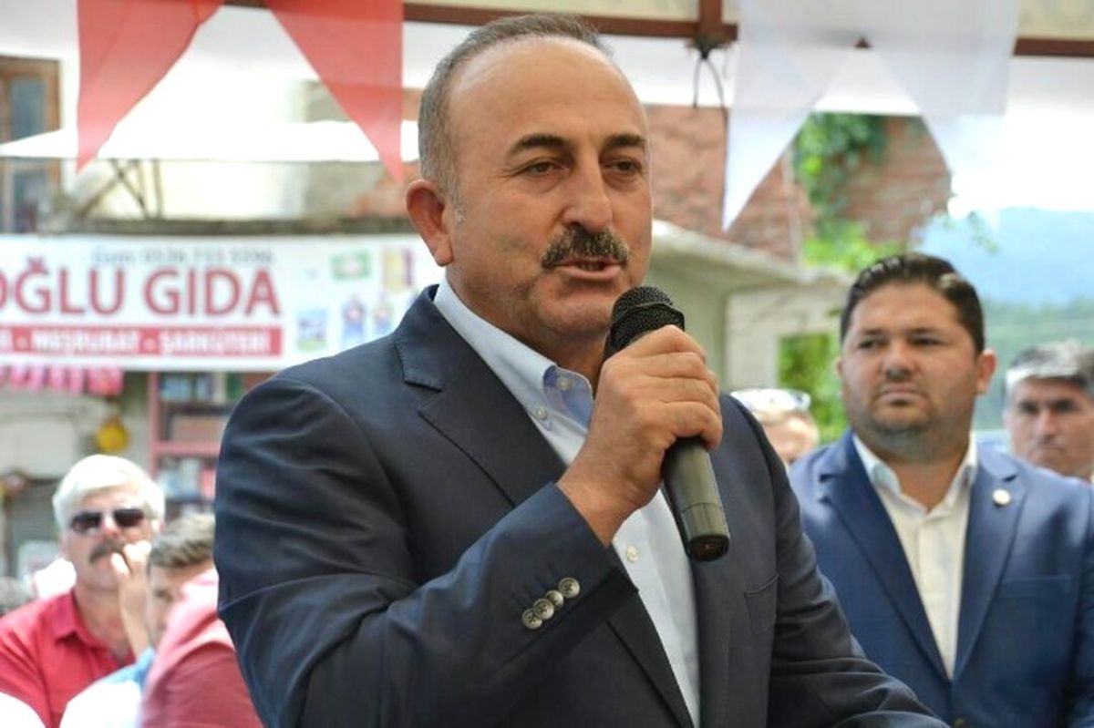 Dışişleri Bakanı Çavuşoğlu: FETÖ Şimdi Arazide Aktif Çalışıyor