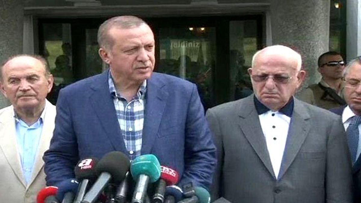 Erdoğan Masaya Vurarak Söyledi: Bunları Temizleyeceğiz