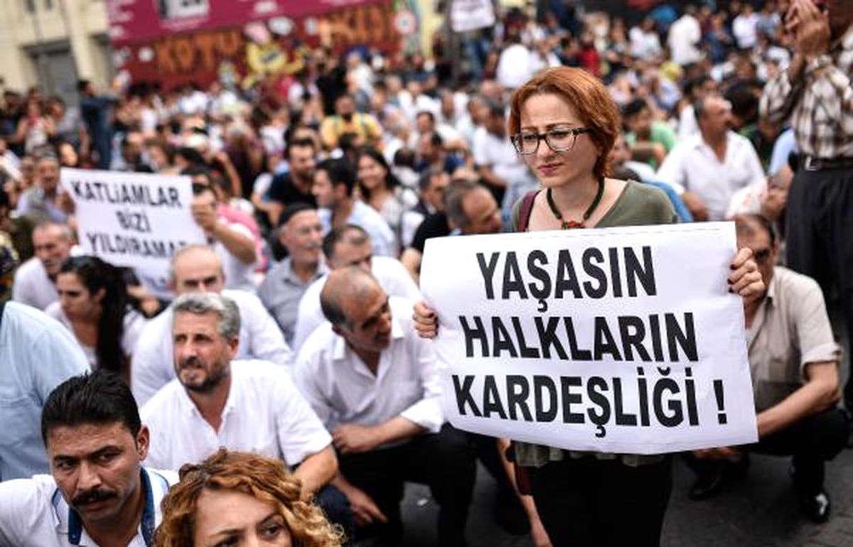 Gaziantep Saldırısı Galatasaray Meydanı\'nda Portesto Edildi