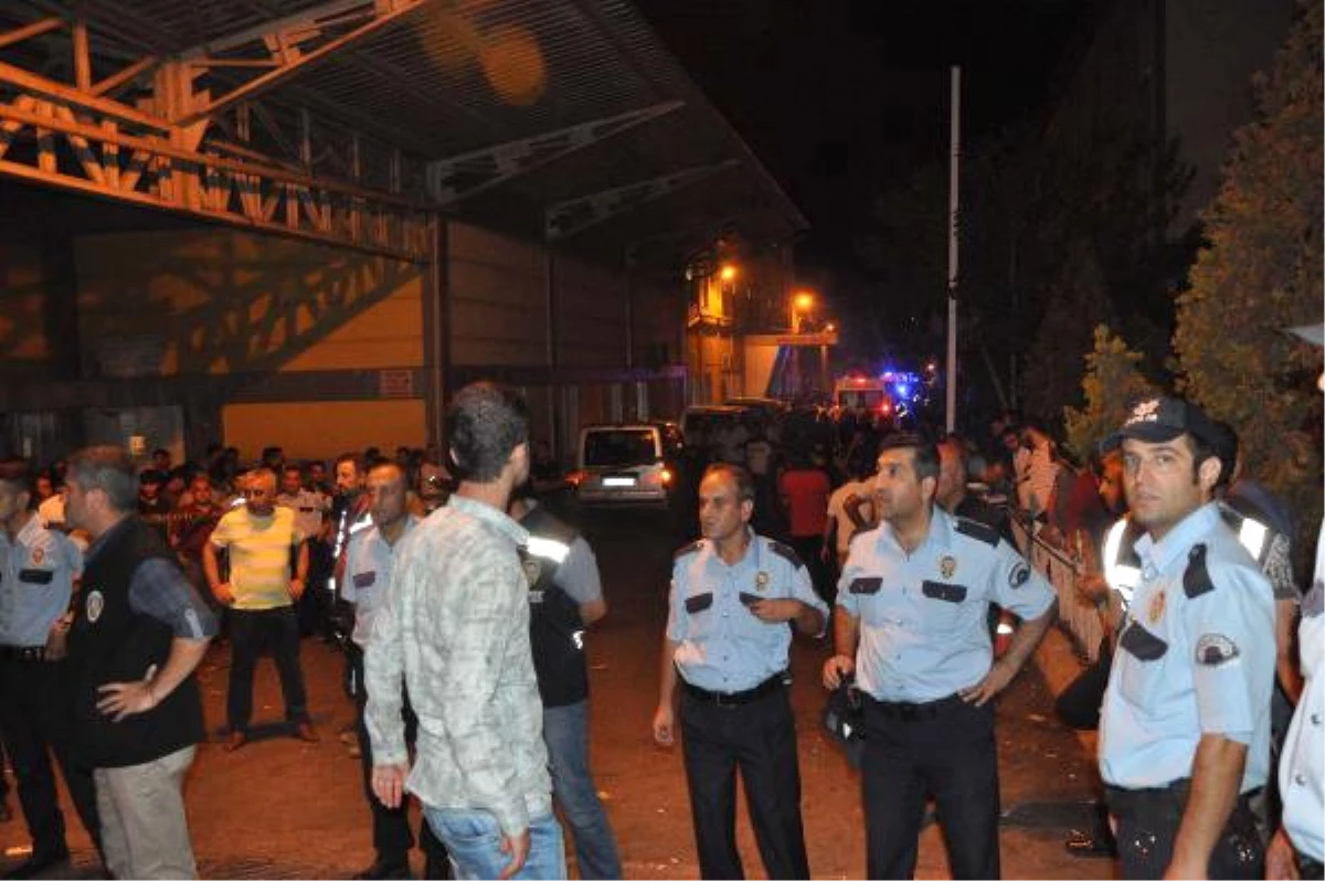 Gaziantep\'te Sokakta Yapılan Kına Gecesine \'Canlı Bomba\' Saldırısı: 22 Ölü, 94 Yaralı (6)