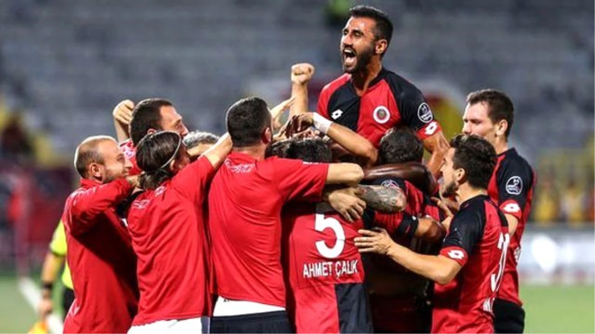 Gençlerbirliği, Gaziantepspor\'u 2-0 Mağlup Etti