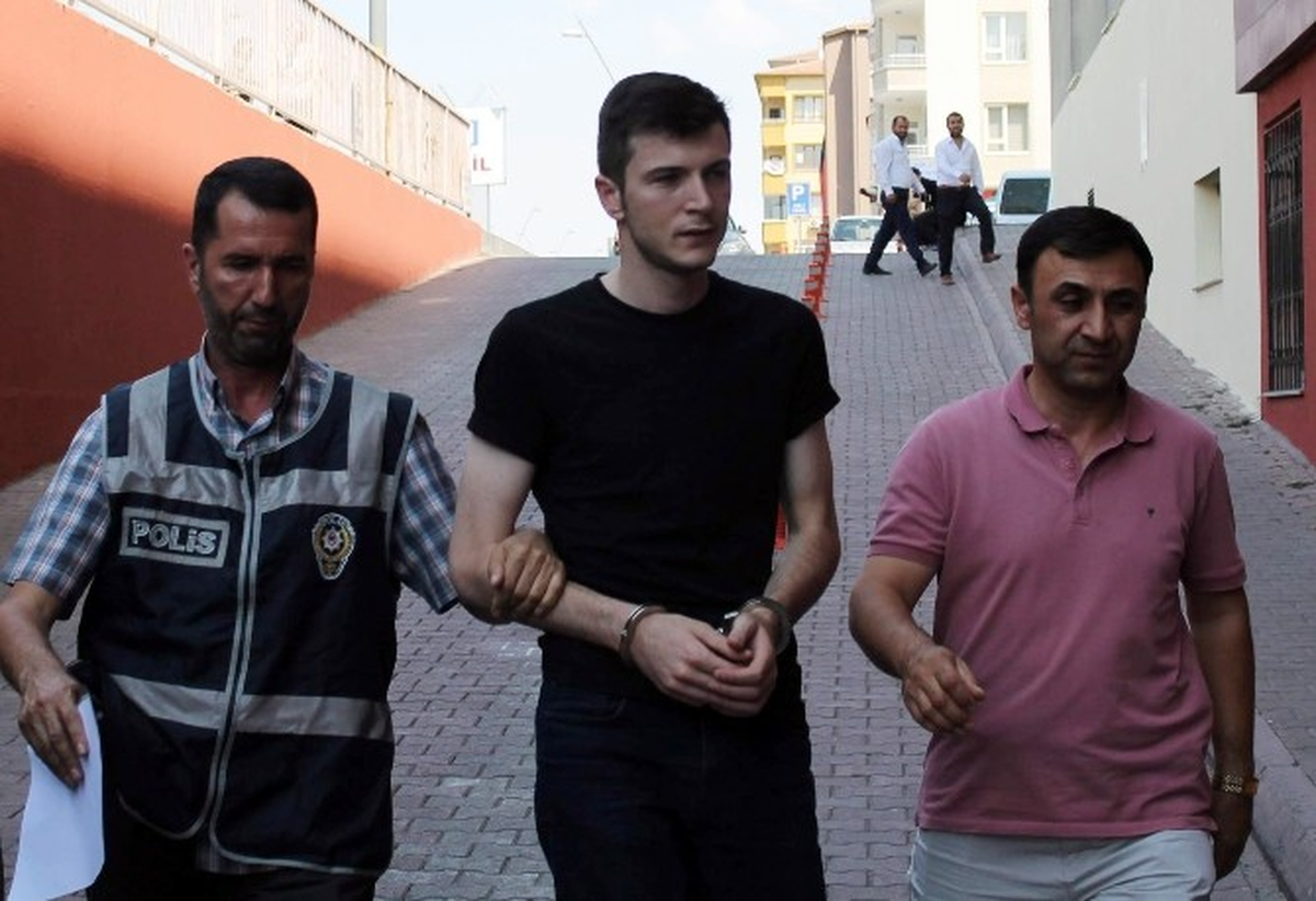 Kayseri Adliyesinde Çalışan 21 Kişi Gözaltına Alındı, 1 Kişi Aranıyor