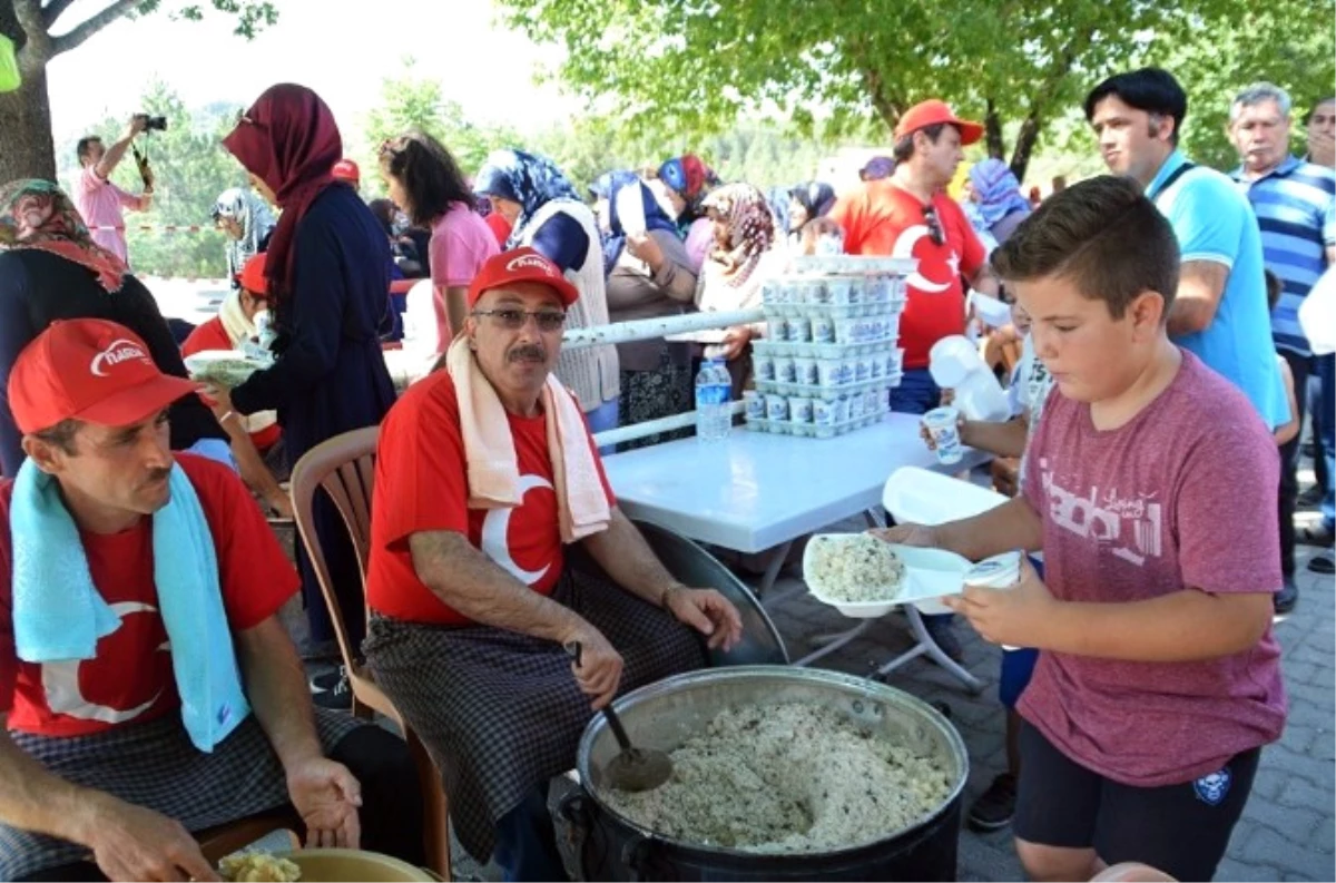 Tosya\'da Toplu Sünnet Şöleni