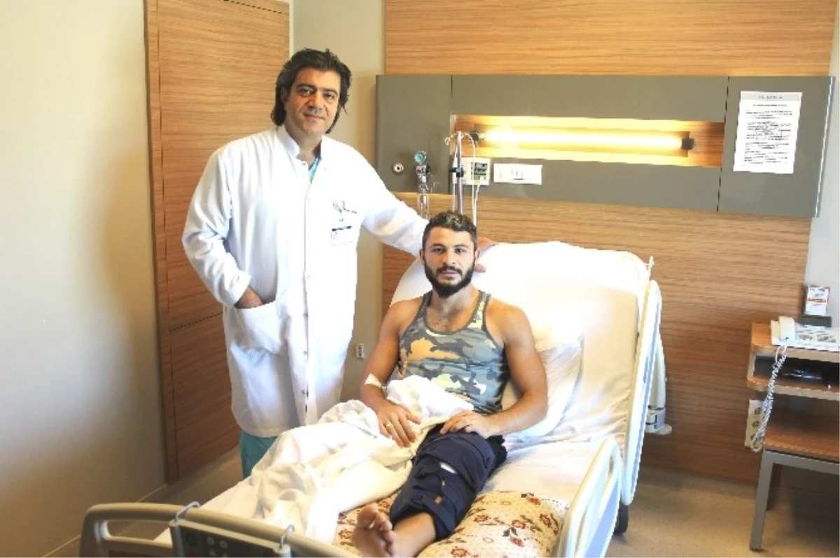 Ankaragücü Spor Kulübü Futbolcusu Hurşit Taşçı, Acıbadem Kayseri Hastanesi\'nde Ameliyat Oldu