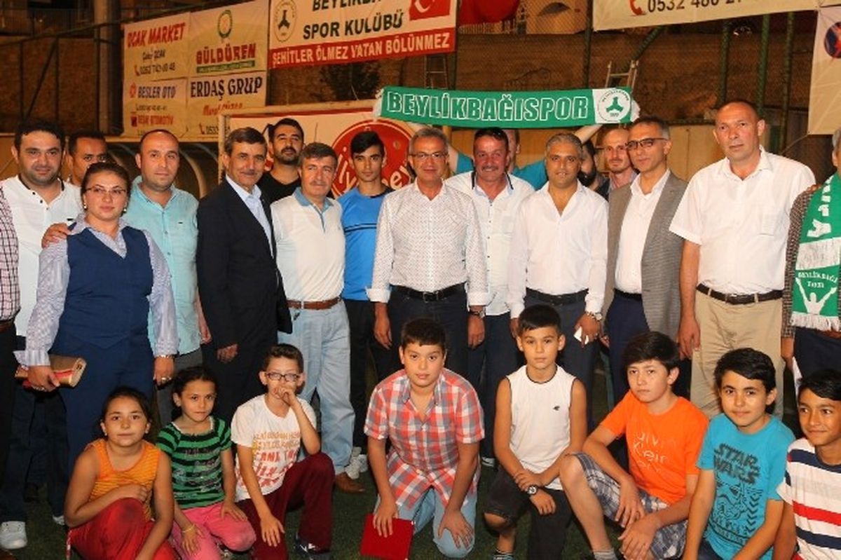 Başkan Köşker, Beylikbağı Spor'un Sezon Açılışına Katıldı