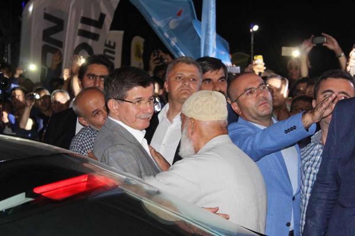 Davutoğlu: Türkiye, 15 Temmuz\'dan Sonra Eskisinden Daha Güçlü ve Beraberdir (2)
