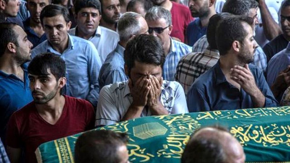 Gaziantep'te Hayatını Kaybedenlerin Sayısı 54'e Yükseldi