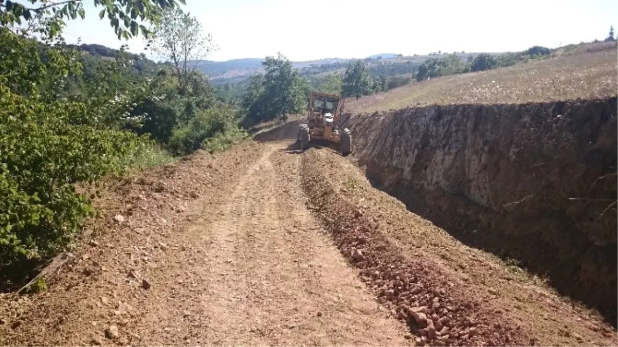 İzmit Köylerindeki Düzenleme Çalışmaları Sürüyor