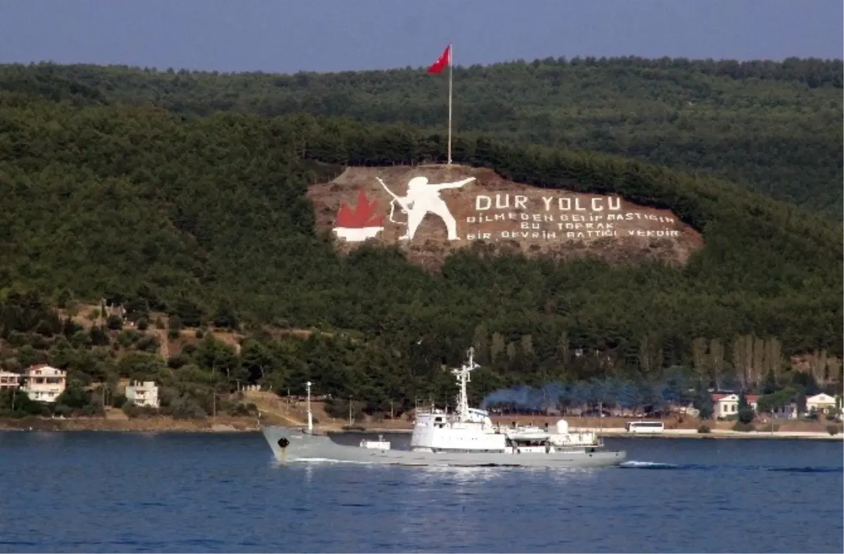 Rus İstihbarat Gemisi Çanakkale Boğazı\'ndan Geçti