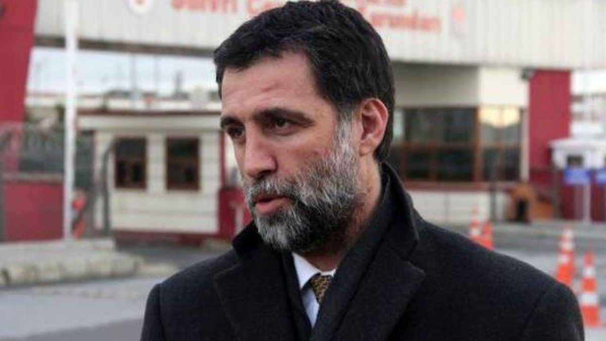 TFF, FETÖ'cü Hakan Şükür'ün Müzeden Fotoğraflarını Siliyor