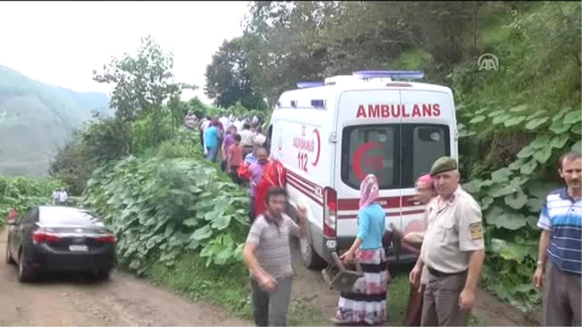 Tunceli\'deki Terör Saldırısı - Şehit Uzman Çavuş Durmaz\'ın Babaevinde Yas Var