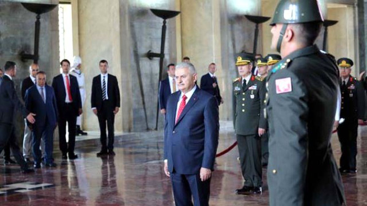 Albayların Kaderini Belirleyecek YAŞ Toplantısı Başladı