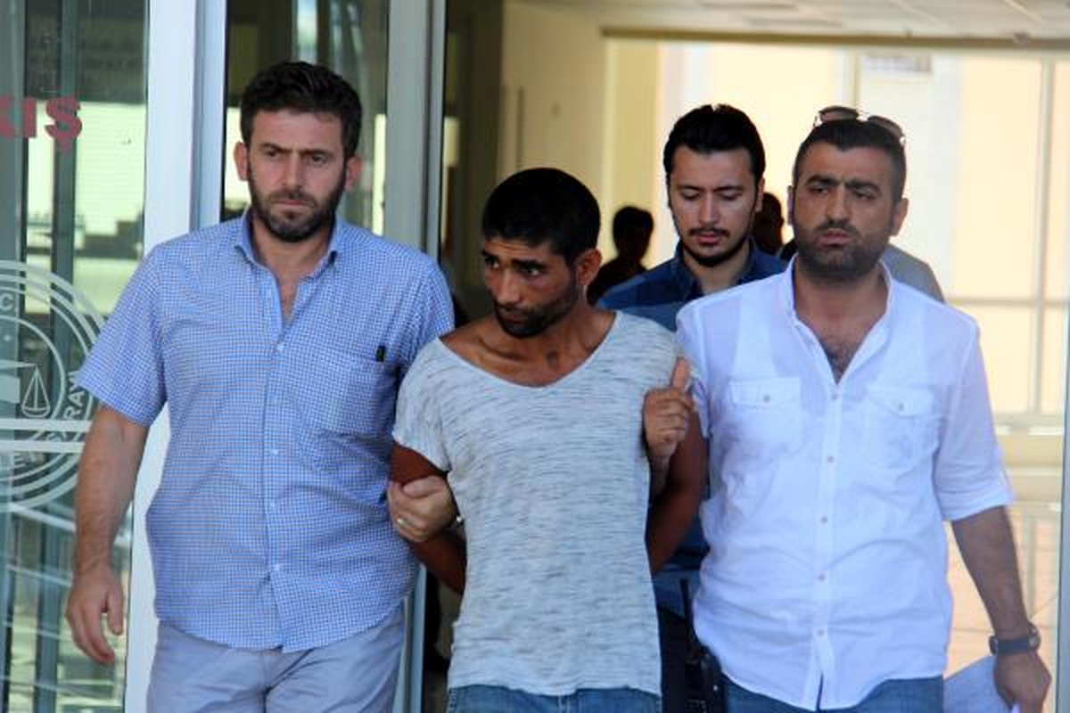 Bonzaili Cinayetin Şüphelisi, Ağabeyini Uykusunda Öldürmüş!