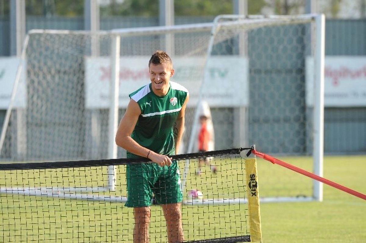 Bursaspor\'dan Neşeli Antrenman
