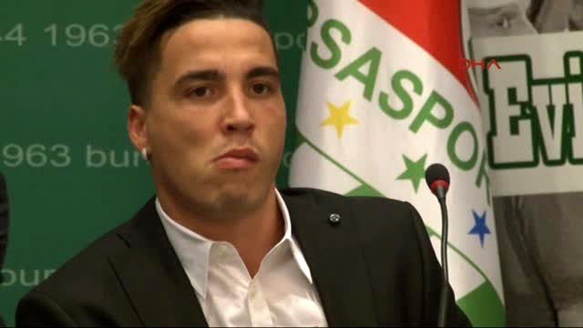Galatasaray, Josue\'ye İmza Attırdı