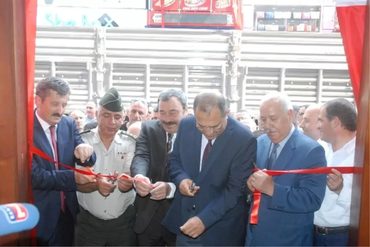 Darbe Girişimi Fotoğraf Sergisi Açıldı