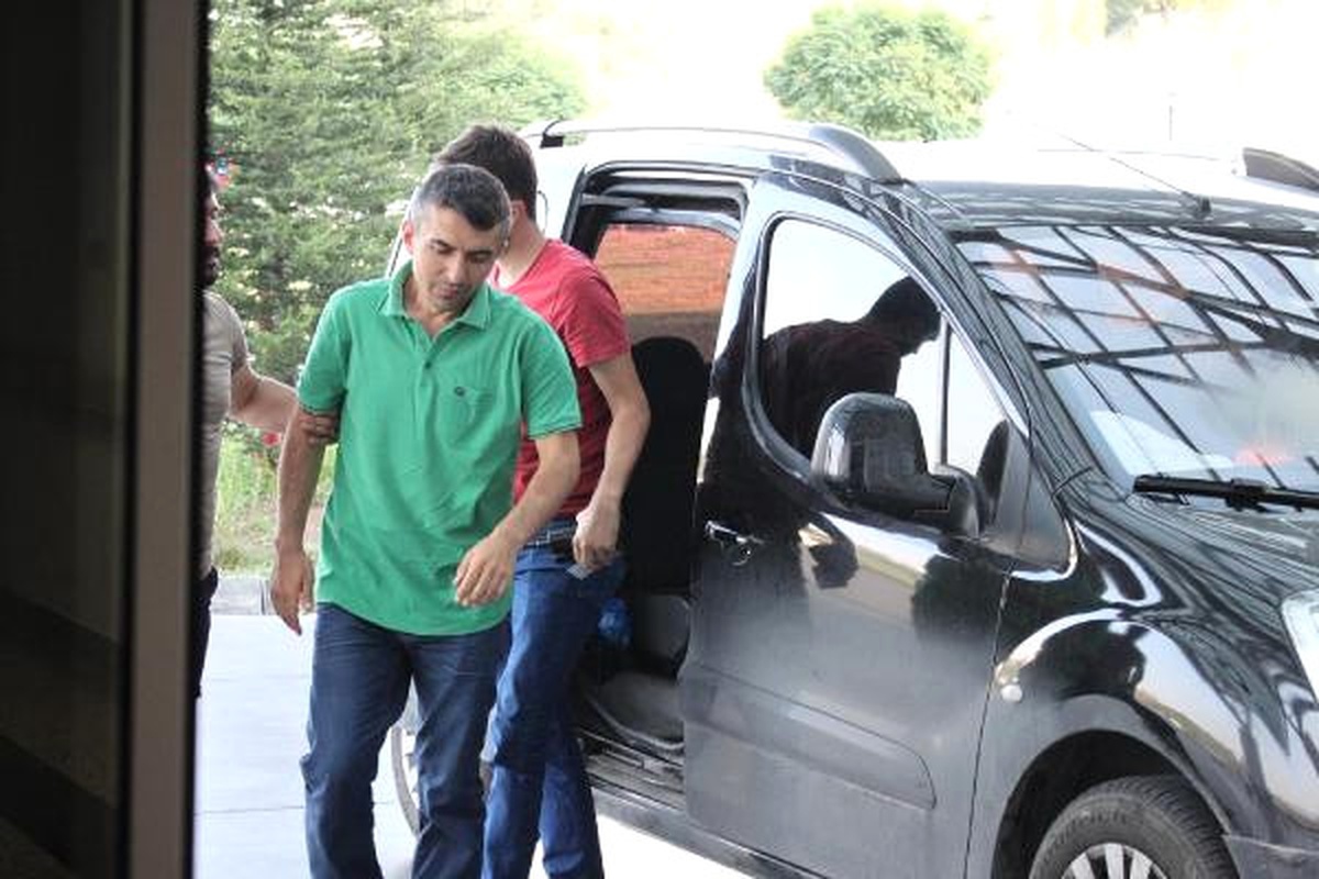 Ereğli\'de İki Astsubay Gözaltına Alındı