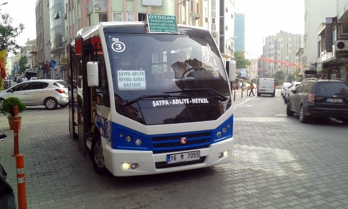 Karacabey\'de Yeni Minibüs Hattı Devreye Girdi