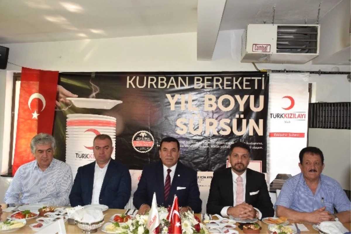 Kurban Bereketi Yıl Boyu Sürsün