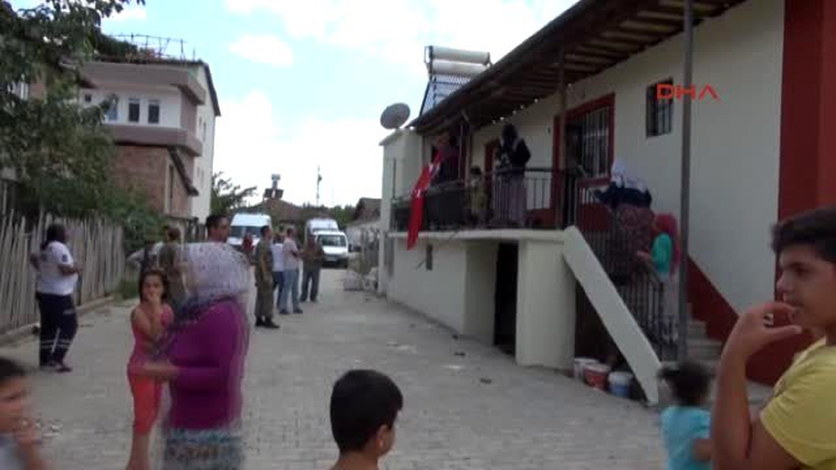 Malatya Şehit Üsteğmen Ünsal\'ın Acı Haberi Malatya?daki Ailesine Ulaştı