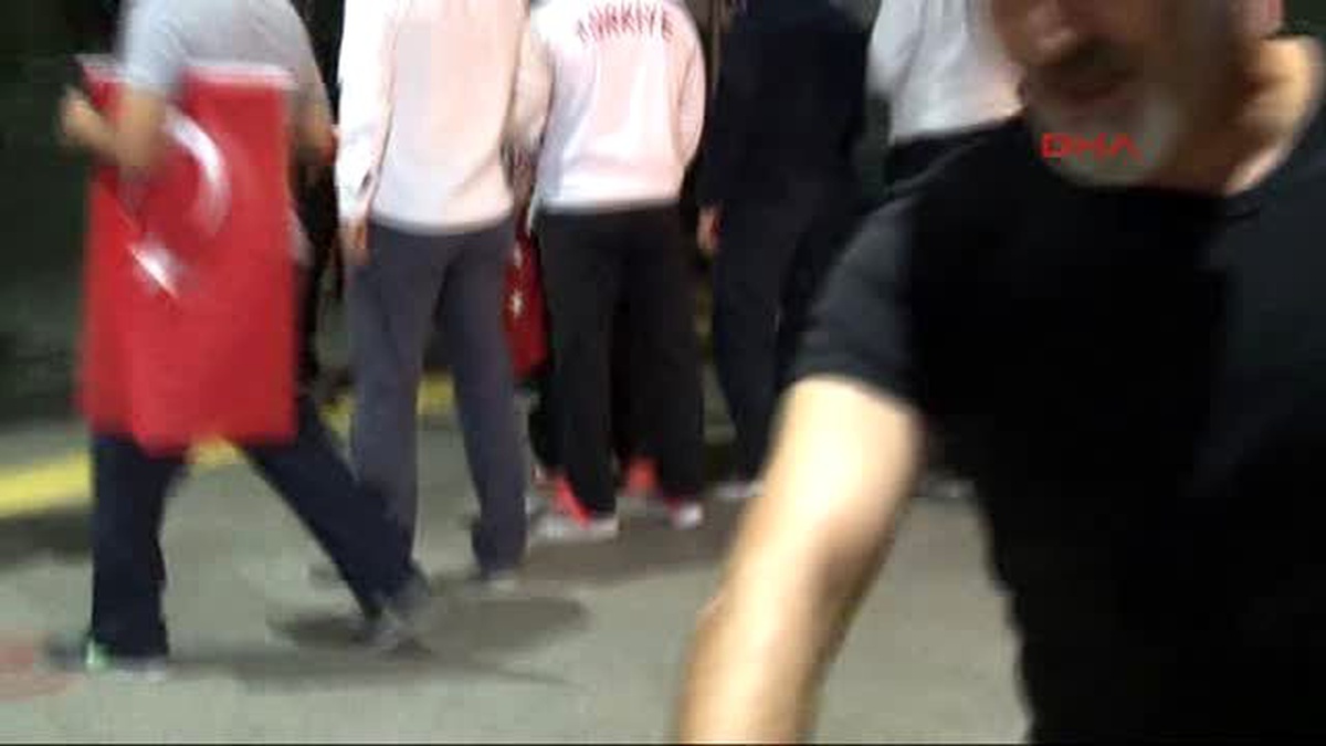 Rio Kafilesi Bakan Kılıç ile Birlikte Döndü