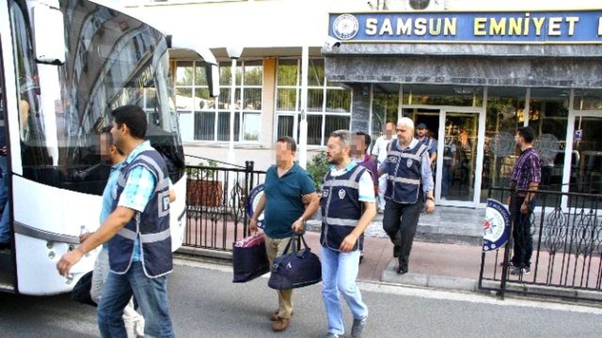 Samsun\'da 8 Akademisyen Tutuklandı