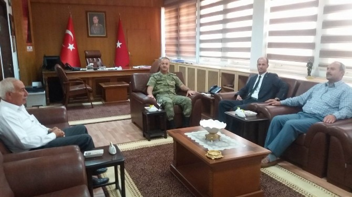 Şehit Aileleri Derneği\'nden Tugay Komutanı Köseali\'ye Ziyaret