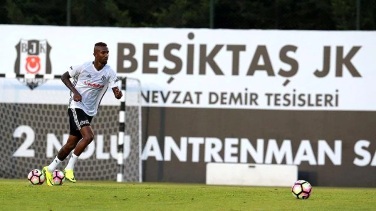 Talisca, Beşiktaş Antrenmanında