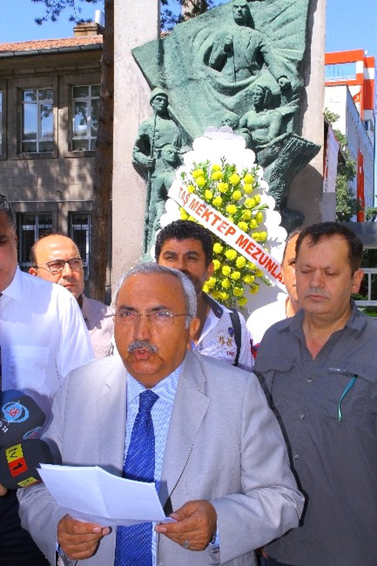 Taş Mektep Kayseri Lisesi Mezunlar Derneği \'Sakarya\' Şehitlerini Unutmadı