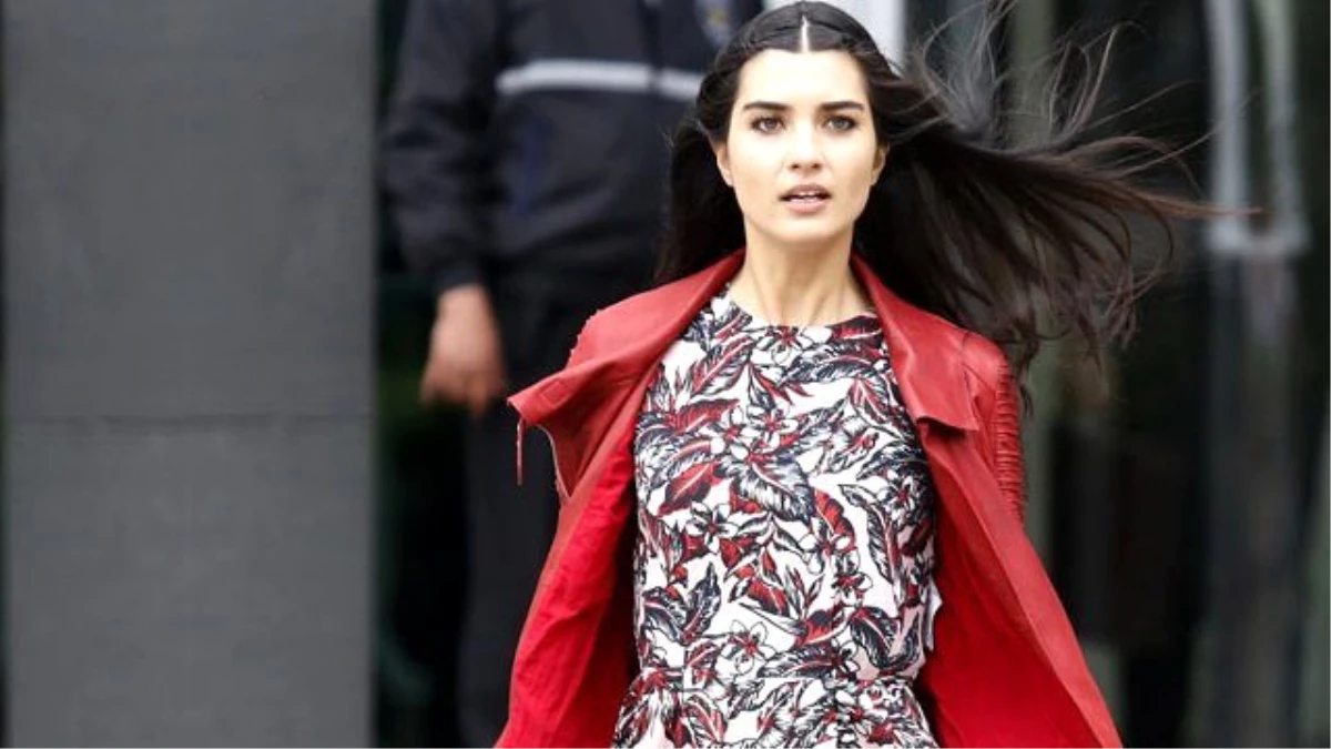 Tuba Büyüküstün, Emmy Ödülüne Aday Gösterildiğini Twitter\'dan Öğrenmiş