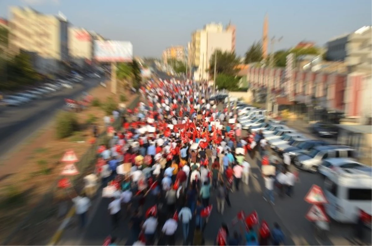 Viranşehir\'de Teröre Lanet Yürüyüşü