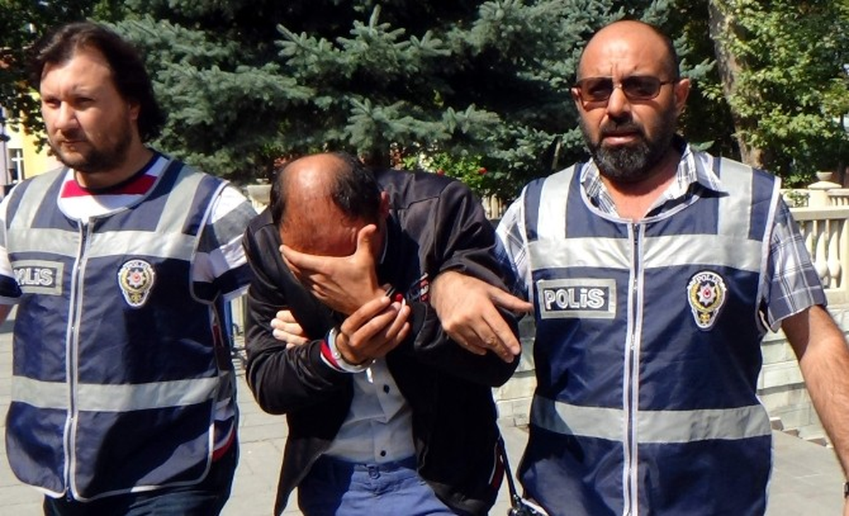 Yaşlı Kadının Parmağını Kırıp Yüzüğünü ve Küpelerini Gasp Eden Zanlı Yakalandı