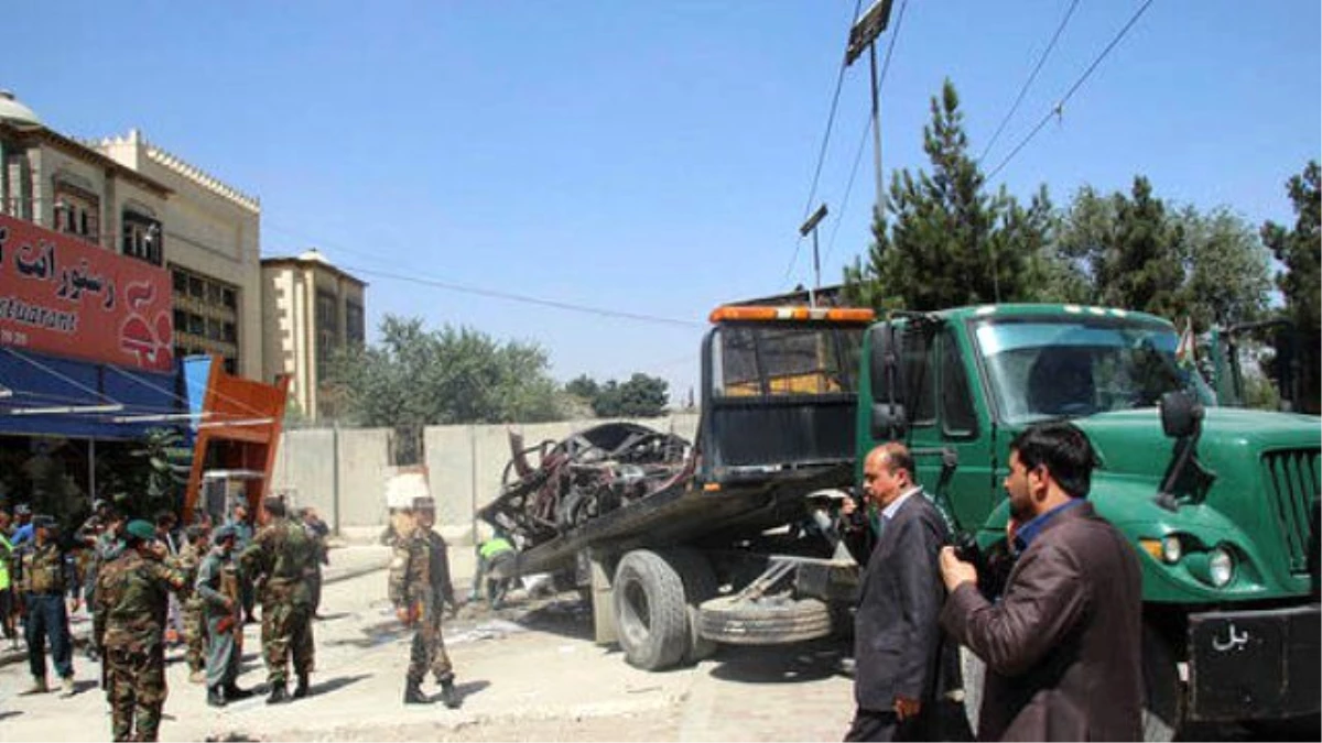 Afganistan\'da Amerikan Üniversitesi\'ne Saldırı