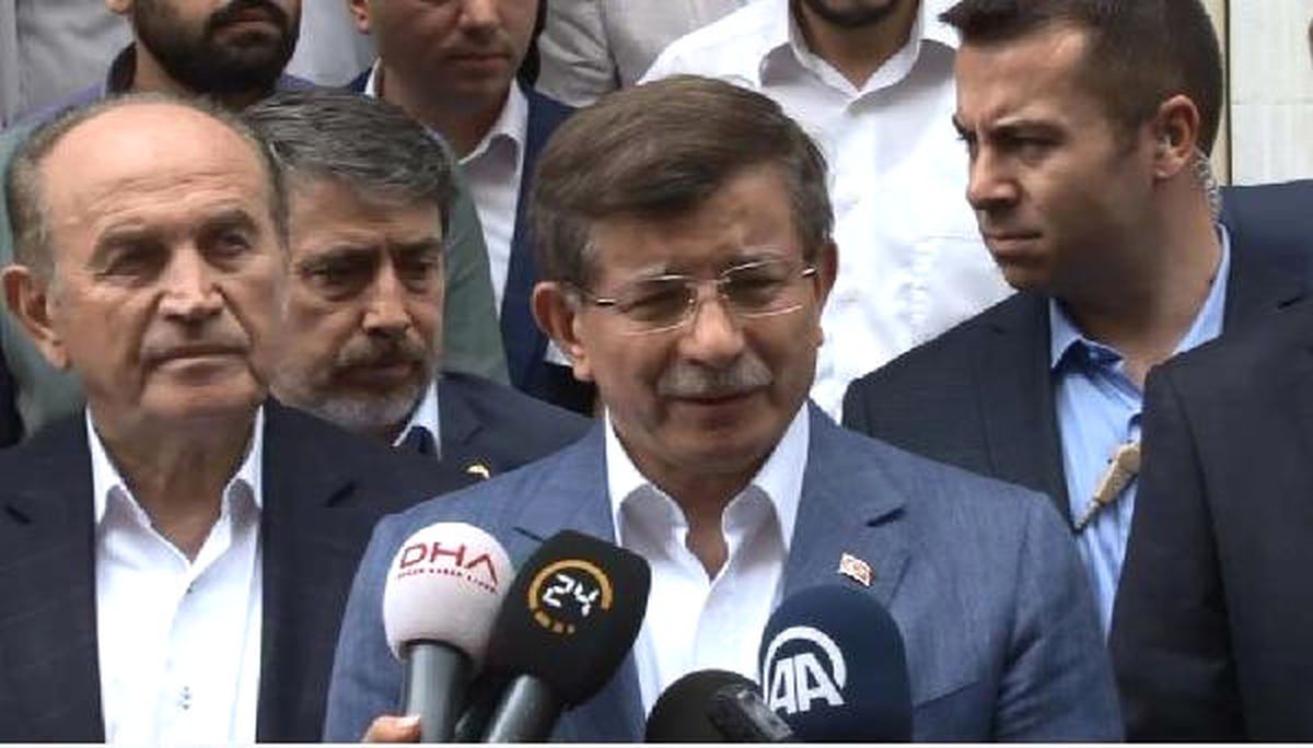 Ahmet Davutoğlu: Allah, Silahlı Kuvvetlerimize Yardım Eylesin, Gazaları Mübarek Olsun (1)