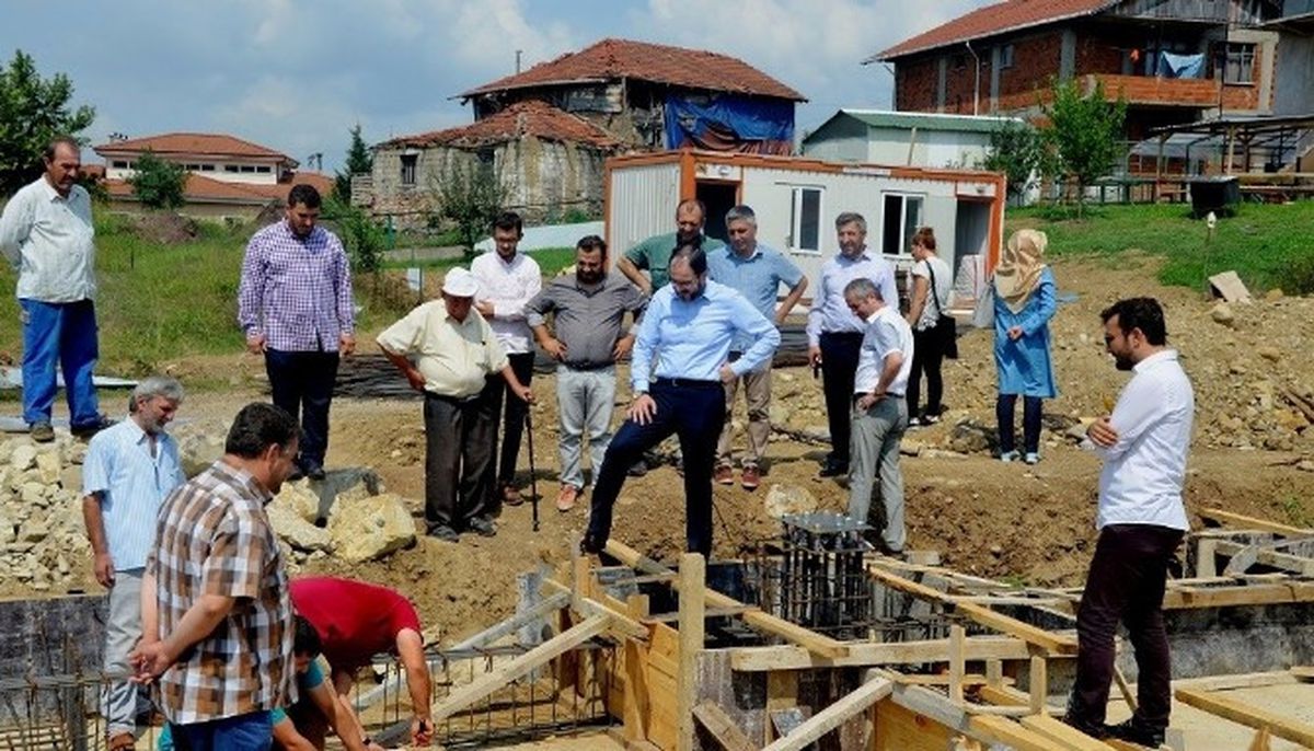 Başiskele\'de Kapalı Pazar Yeri Projesinin Temeli Atıldı