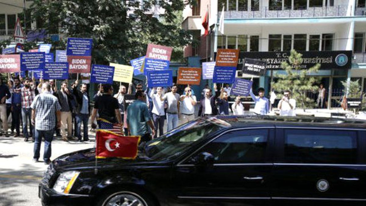 Başkent'te Joe Biden Protestosu!