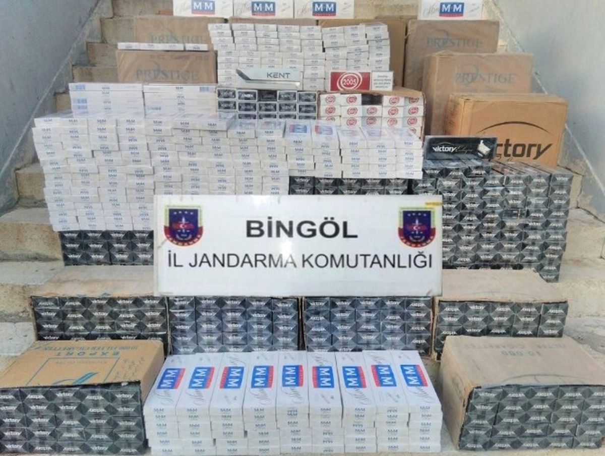 Bingöl\'de 13 Bin 740 Paket Kaçak Sigara Ele Geçirildi