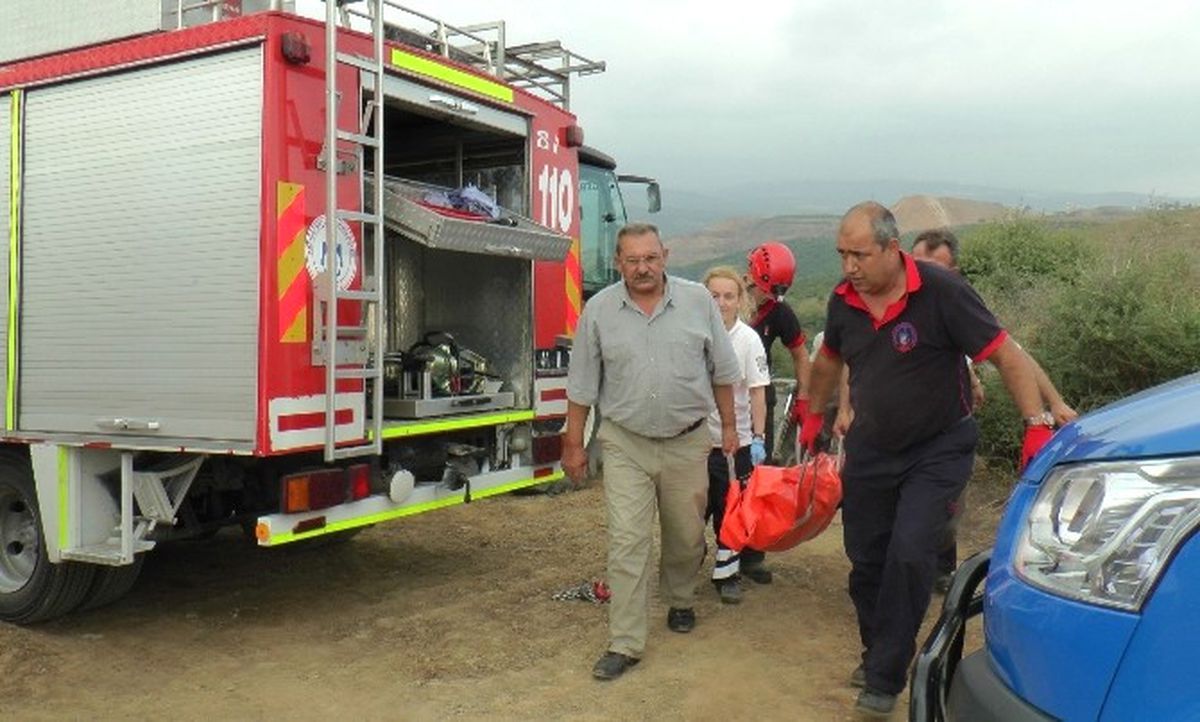 Devrilen Traktörün Altında Kalan Şahıs Öldü