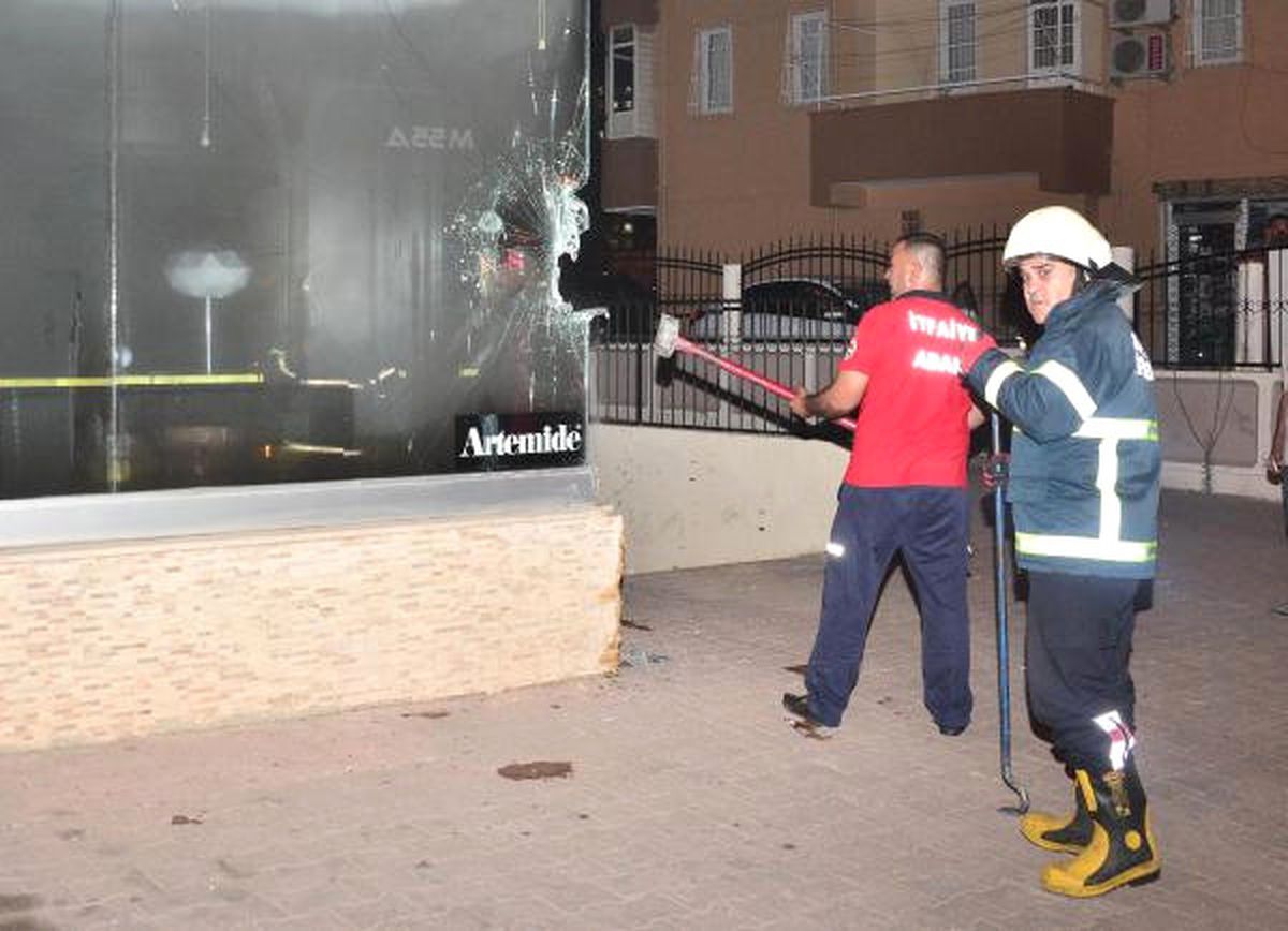 Elektrikçide Çıkan Yangın Korkuttu