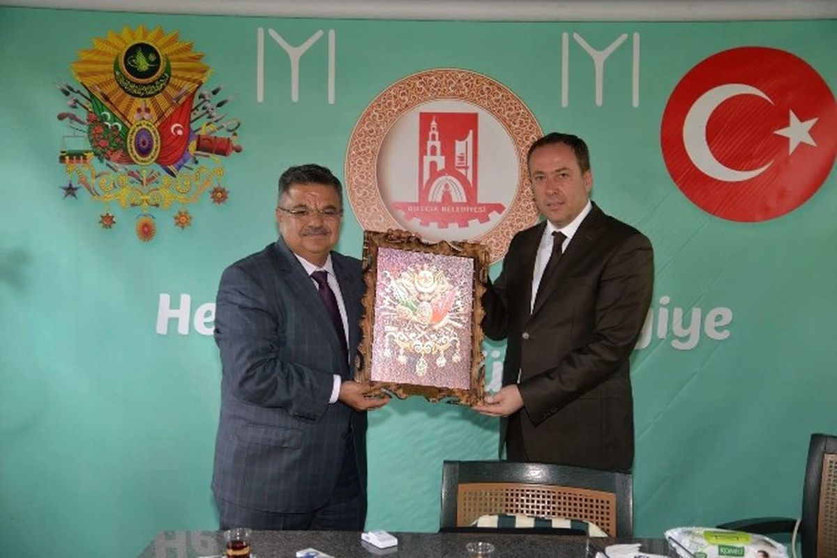 Geyve Belediye Başkanı Kaya\'dan, Başkan Yağcı\'ya Ziyaret