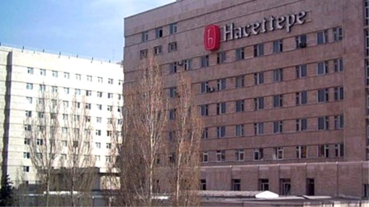 Hacettepe Üniversitesi\'nde Eski Rektör Dahil 40 Kişi Açığa Alındı